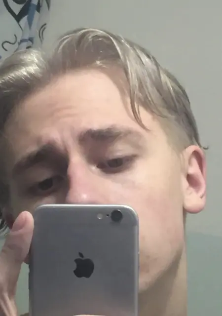 Я Никита, 23, знакомлюсь без обязательств в Кирове