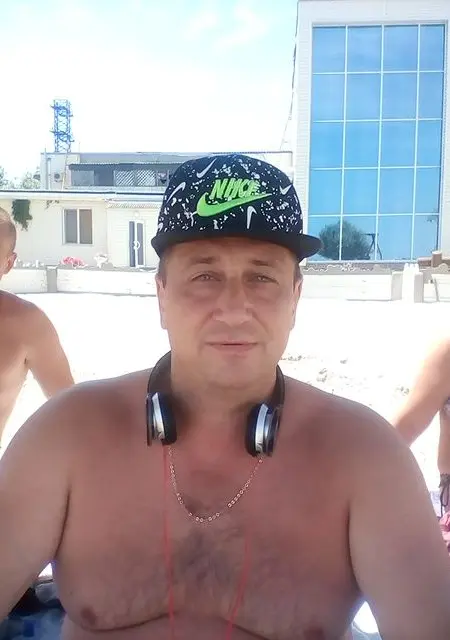 Я Александар, 45 років з Мирнограда, шукаю знайомство для постійних стосунків