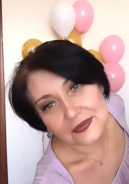 Я Арина, 56, из Краснодара, ищу знакомство для совместных путешествий