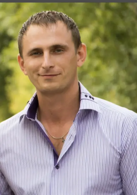 Я Сергей, 39, из Тамбова, ищу знакомство для приятного времяпровождения