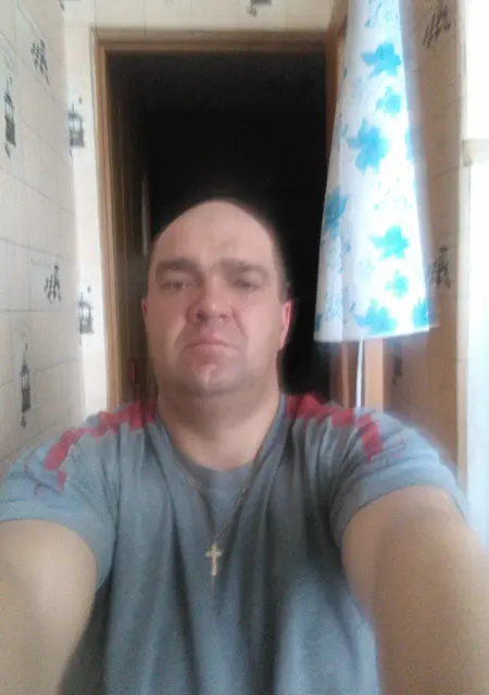 Дмитрий из Комсомольска-на-Амуре, ищу на сайте знакомства без обязательств