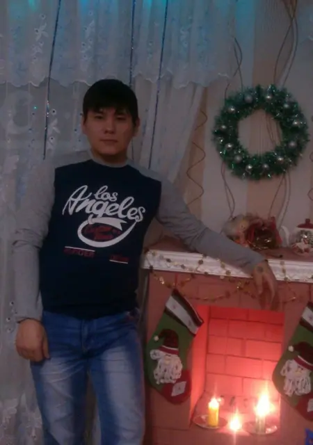 Я Виталий, 37, знакомлюсь для постоянных отношений в Мысках