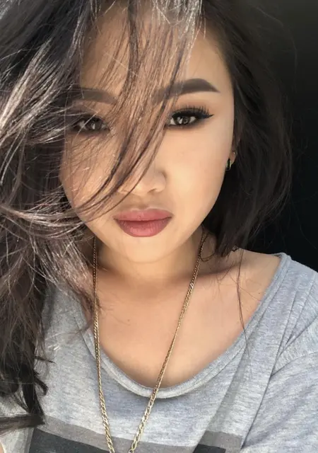 Я Lara, 35, знакомлюсь для дружбы в Алматы