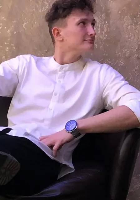 Никита из Уфы, мне 25, познакомлюсь на одну ночь