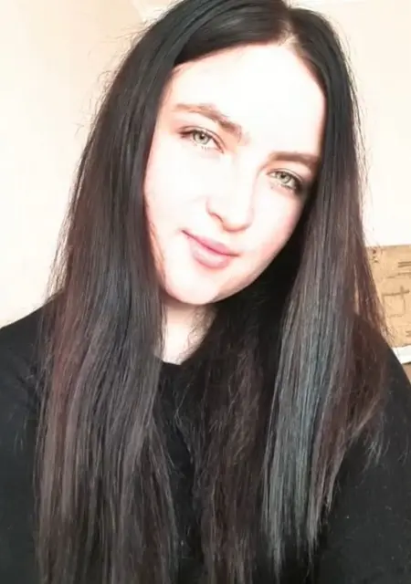 Я Анна, 30, знакомлюсь без обязательств в Донецке