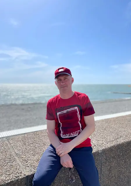 Я Александр, 49, из Воронежа, ищу знакомства без обязательств