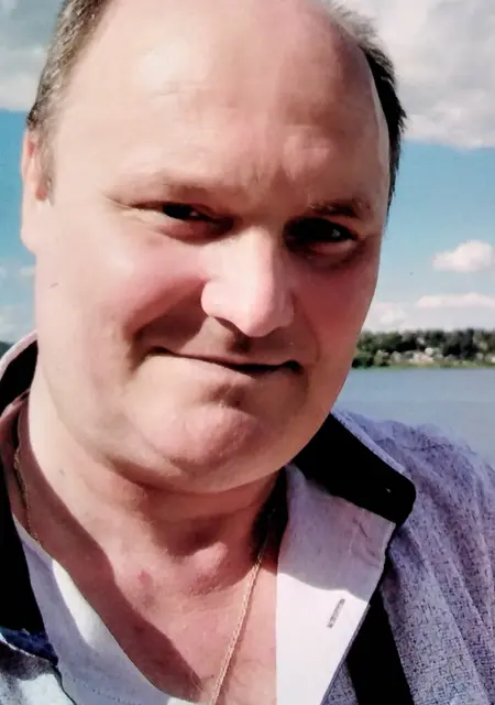 Я Алексей, 51, из Санкт-Петербурга, ищу знакомство для приятного времяпровождения