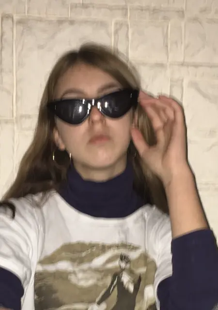 Алина из Воронежской, ищу на сайте вирта