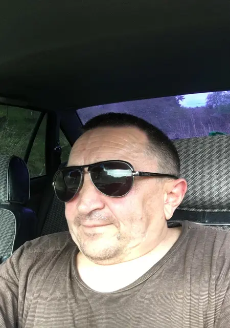 Андрій из Стрыя, ищу на сайте знакомства на одну ночь