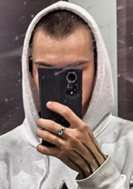 Я Родион, 24, из Железногорска, ищу знакомства без обязательств