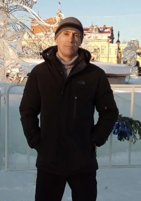 Егор из Томска, мне 45, познакомлюсь на одну ночь