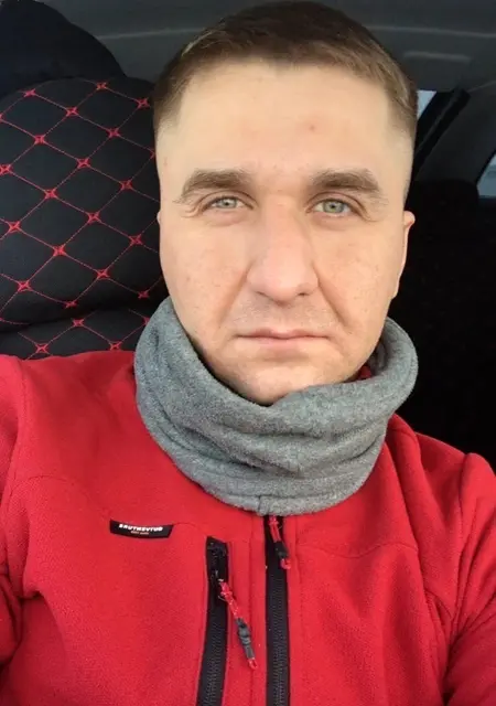 Я Игорь, 36, из Оренбурга, ищу знакомство для постоянных отношений