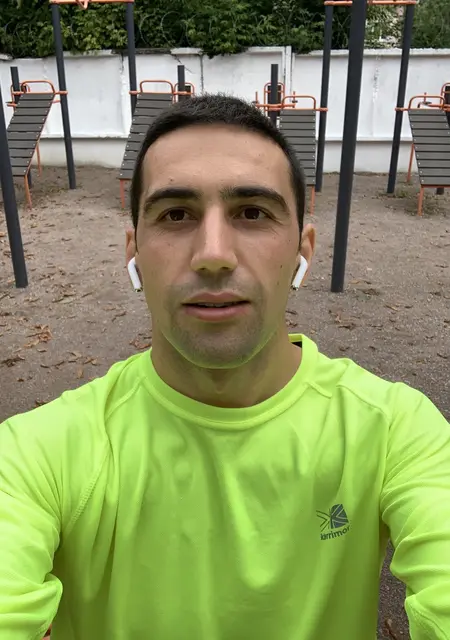 Константин из Житомира, мне 32, познакомлюсь для приятного времяпровождения