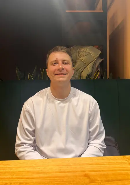 Денис из Брянска, ищу на сайте знакомства на одну ночь