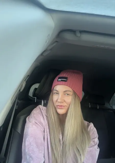 Я Елена, 36, из Санкт-Петербурга, ищу знакомство для приятного времяпровождения