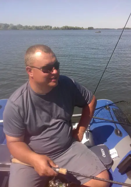 Я Бармалей, 44, из Уфы, ищу знакомство для приятного времяпровождения