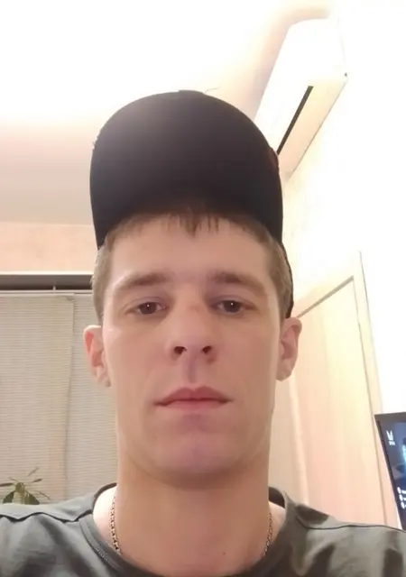 Кирилл из Домодедова, ищу на сайте знакомства без обязательств