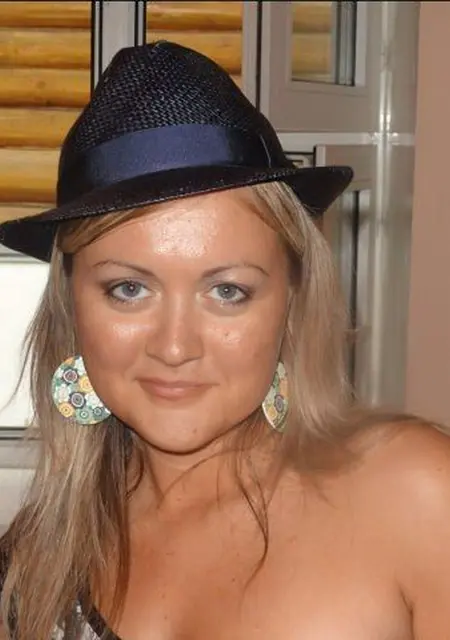 Эльвина из Казани, мне 45, познакомлюсь на одну ночь