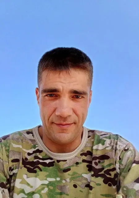 Alex из Новороссийска, мне 41, познакомлюсь на одну ночь