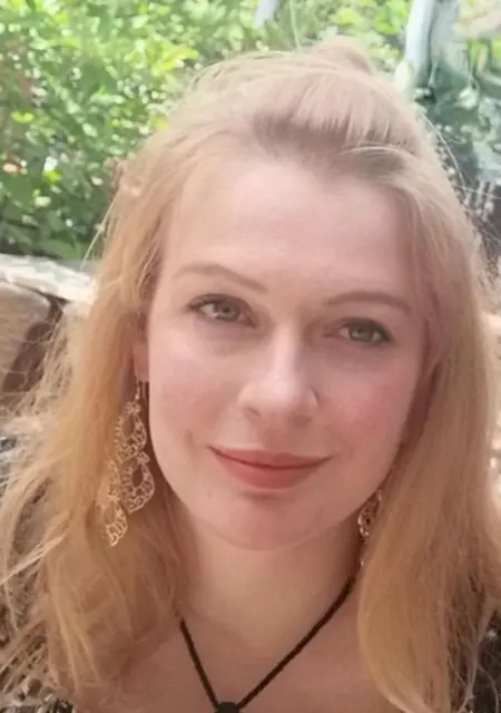 Monika из Берлина, мне 36, познакомлюсь