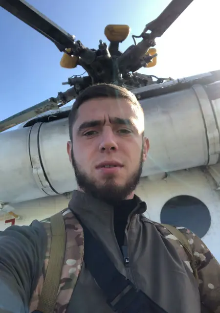 Я Гаджи, 33, из Нижневартовска, ищу знакомства без обязательств