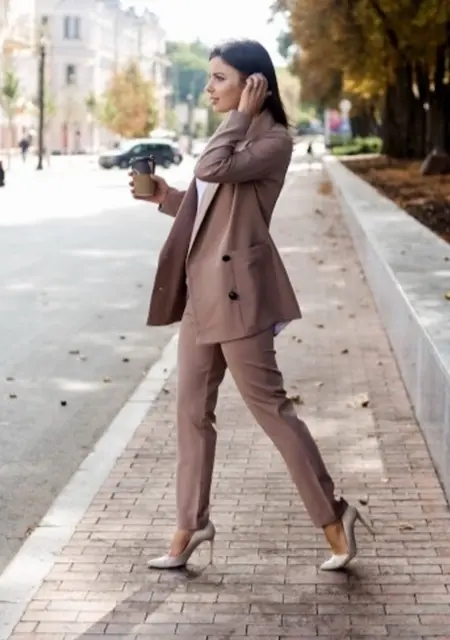 Мария из Полтавы, мне 31, познакомлюсь для приятного времяпровождения