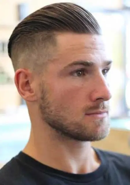 Я Алексей, 27, знакомлюсь без обязательств в Березниках