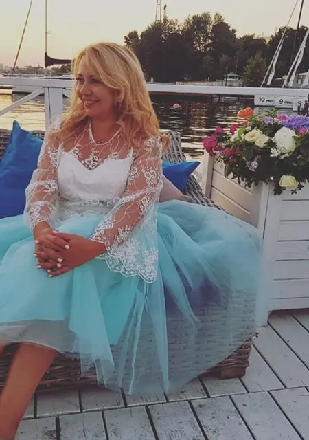 Елена из Москвы, мне 54, познакомлюсь для постоянных отношений