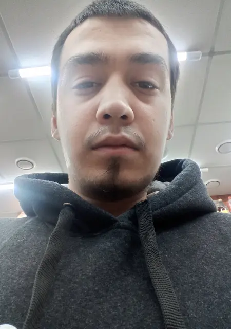 Я Андрей, 28, из Александрова, ищу знакомство для общения