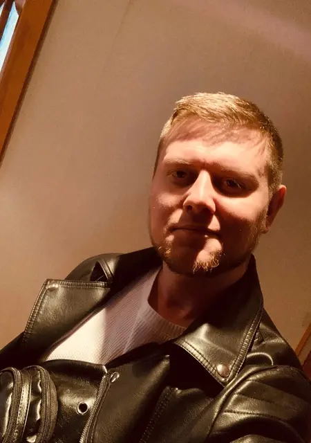 Dmitry из Кирова, ищу на сайте знакомства на одну ночь