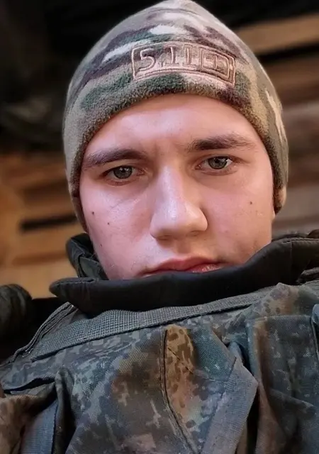 Я Артём, 21, из Москвы, ищу знакомство для общения