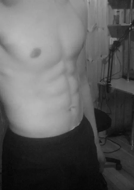 Я Антон, 24, из Орехово-Зуево, ищу знакомства без обязательств