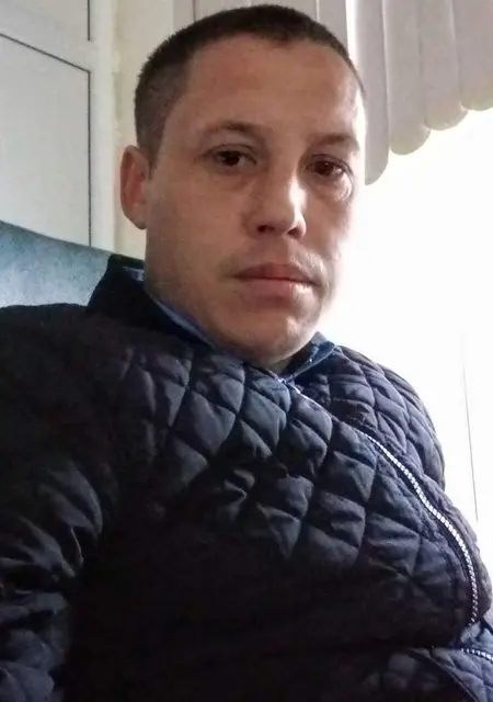 Я Сергей, 37, из Геленджика, ищу знакомства на одну ночь