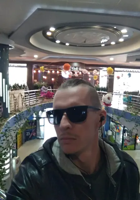 Джони из Энгельса, мне 38, познакомлюсь для постоянных отношений