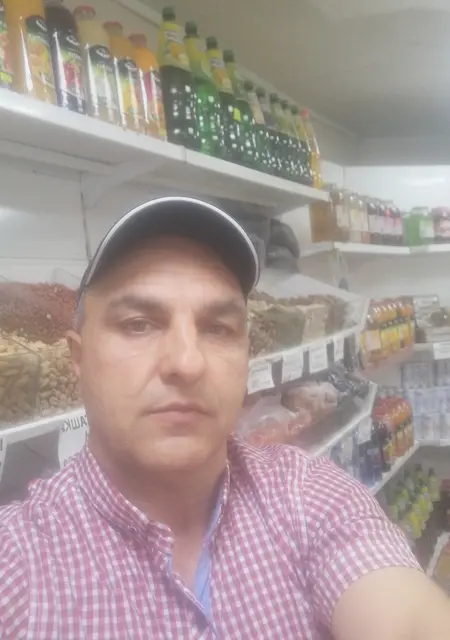 Саша из Улан-Удэ, мне 50, познакомлюсь без обязательств