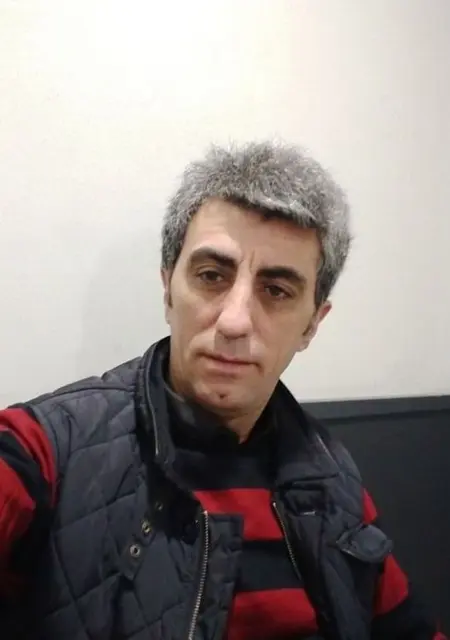 Я Ozan Yigit, 42, из Стамбула, ищу знакомство