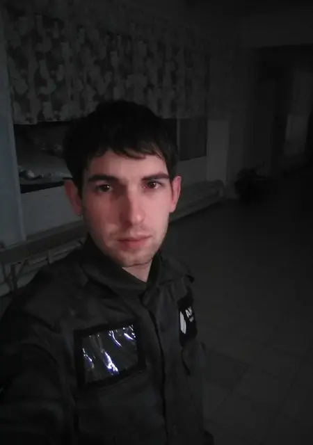 Роман из Пугачева, мне 28, познакомлюсь для вирта