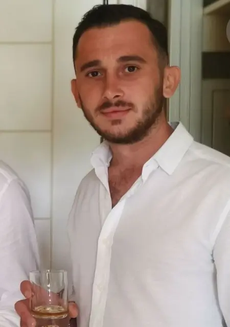 Я Alican, 29, из Стамбула, ищу знакомство