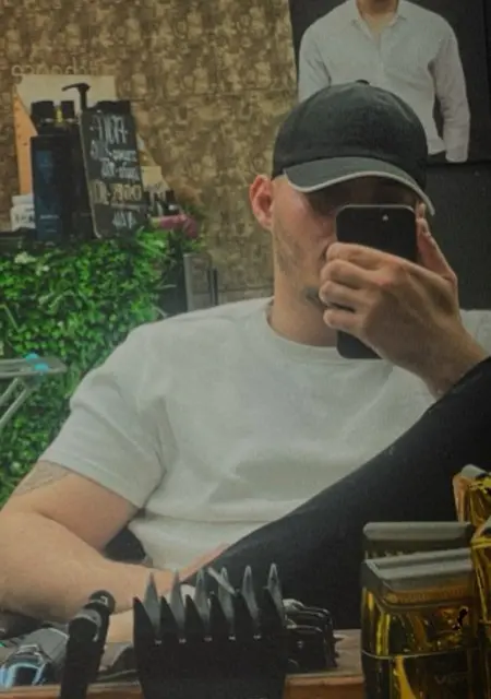 Я Макс, 27, знакомлюсь на одну ночь в Хабаровске