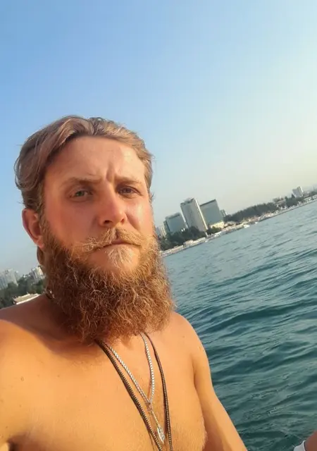 Свят из Моздока, ищу на сайте приятное времяпровождение