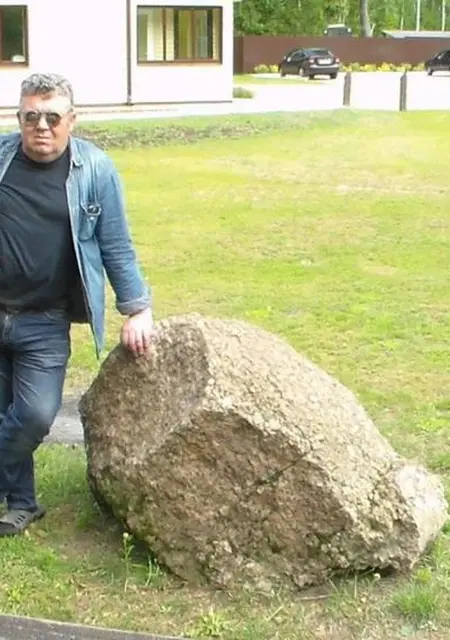 Андрей из Брянска, мне 52, познакомлюсь без обязательств