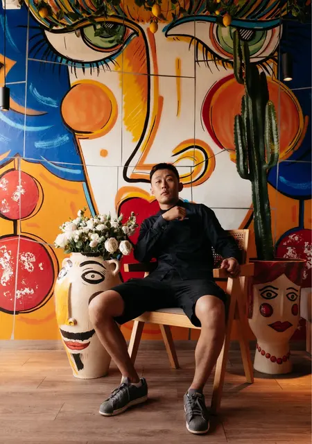 Я Артур, 32, из Горно-Алтайска, ищу знакомства на одну ночь