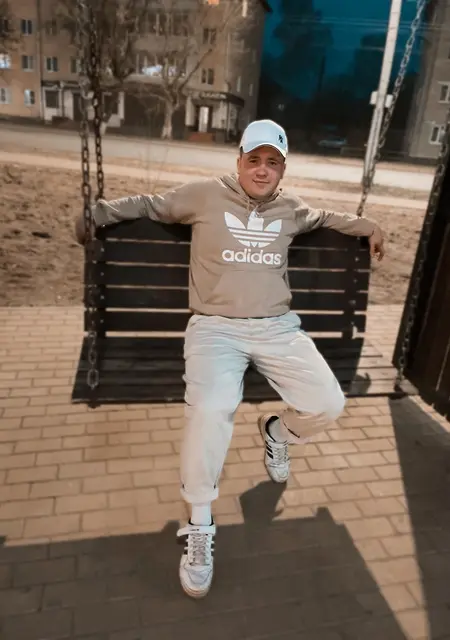 Юра из Коврова, мне 23, познакомлюсь для вирта