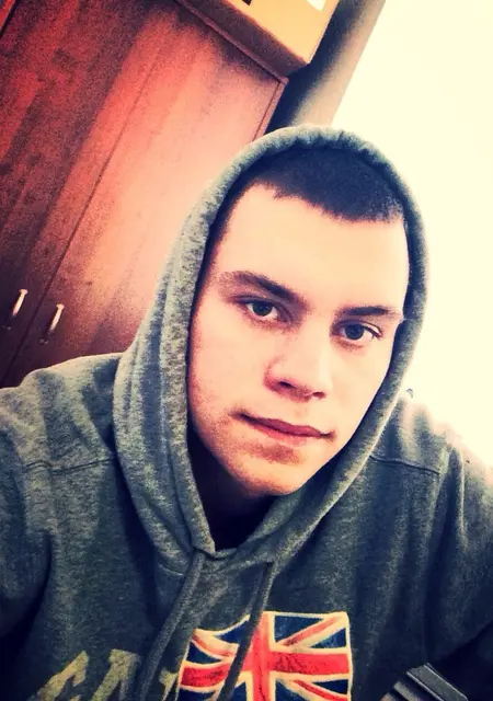 Я Evgeniy, 37, из Одинцова, ищу знакомство для приятного времяпровождения