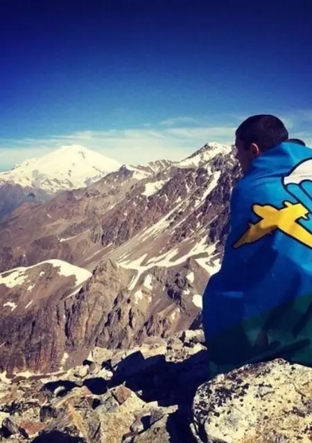 Я Иван, 25, знакомлюсь для постоянных отношений в Минеральных Водах