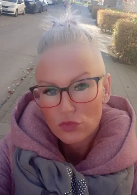 Niesi из Берлина, мне 34, познакомлюсь