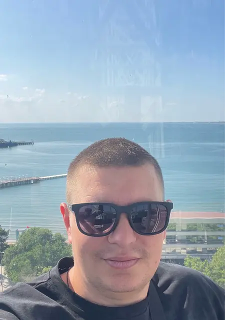 Алексей из Анапы, мне 33, познакомлюсь для дружбы