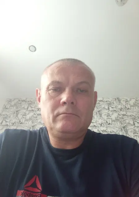 Леонид из Читы, ищу на сайте знакомства без обязательств